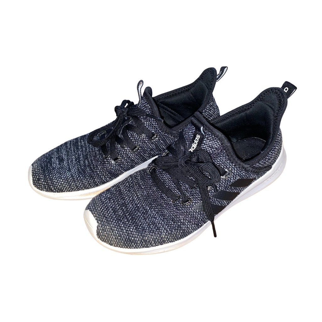 7.5 Black Adidas Cloudfoam
